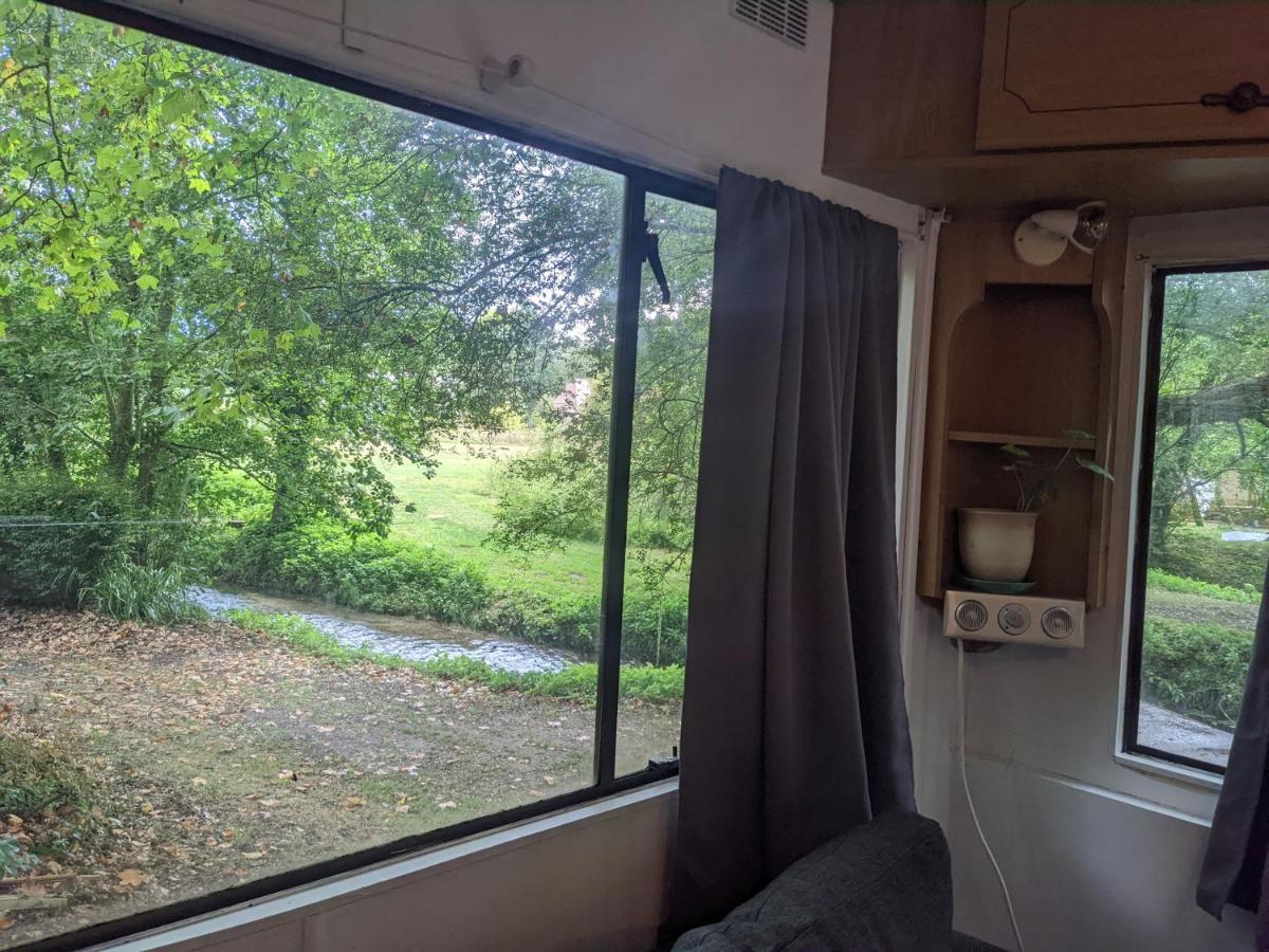 Chamant mobile home situé au coeur du lac Blangy-le-Château Exterior foto